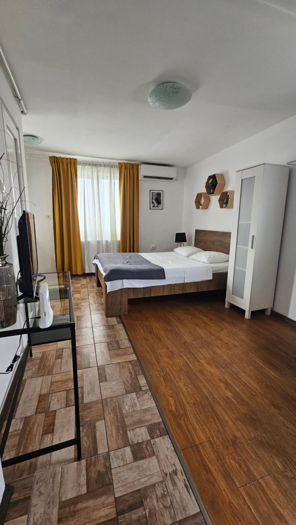 בוקרשט Color Apartments Old Town Center מראה חיצוני תמונה