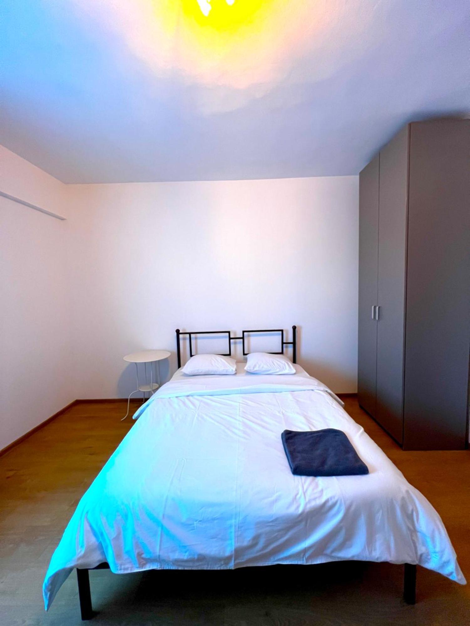בוקרשט Color Apartments Old Town Center מראה חיצוני תמונה