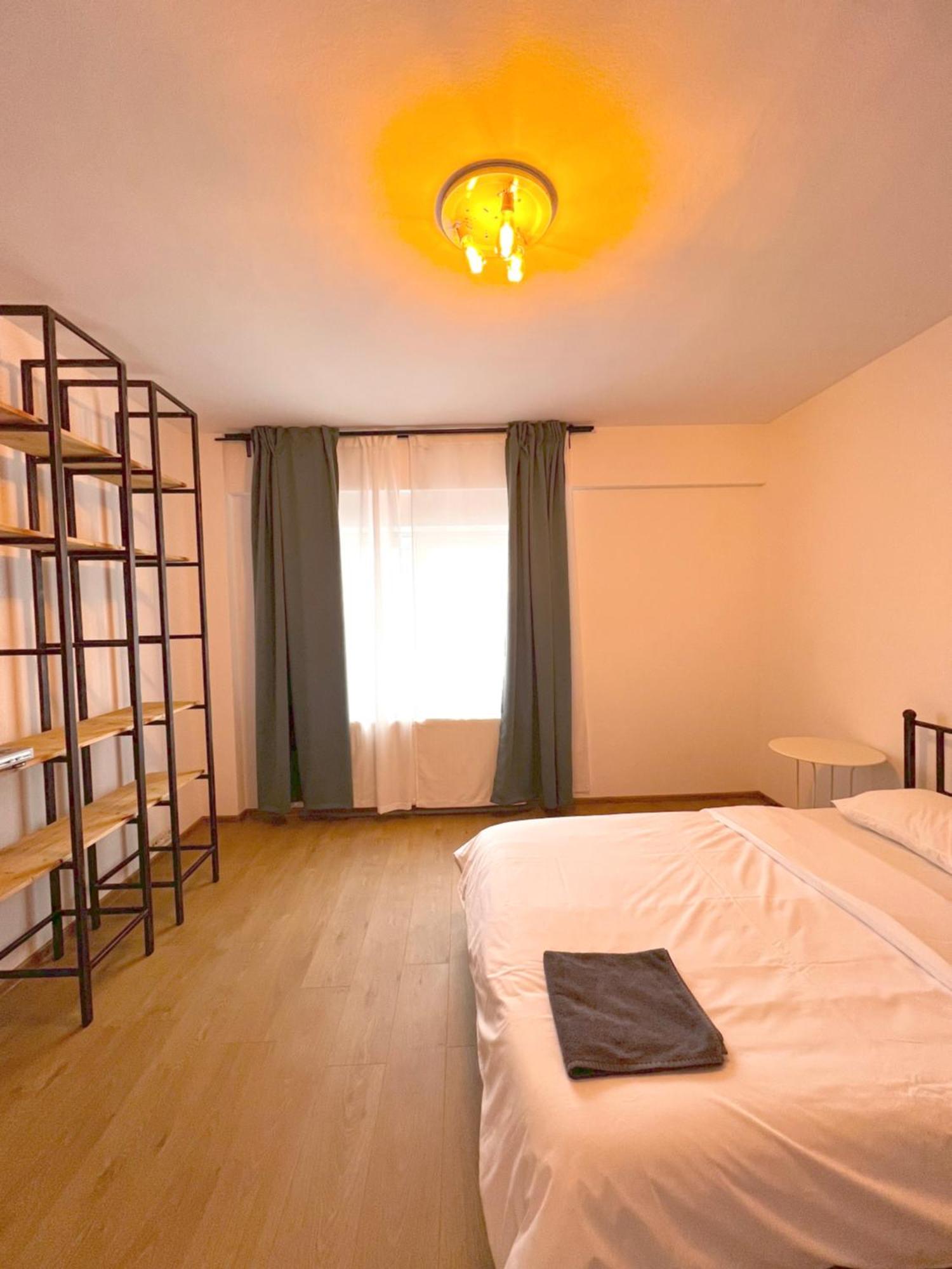 בוקרשט Color Apartments Old Town Center מראה חיצוני תמונה